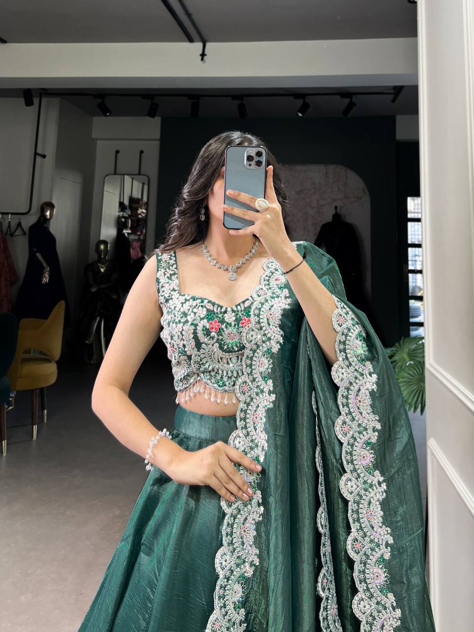 New Lehenga Choli With Thread, Plain And Embroidery Work| Ready To Wear