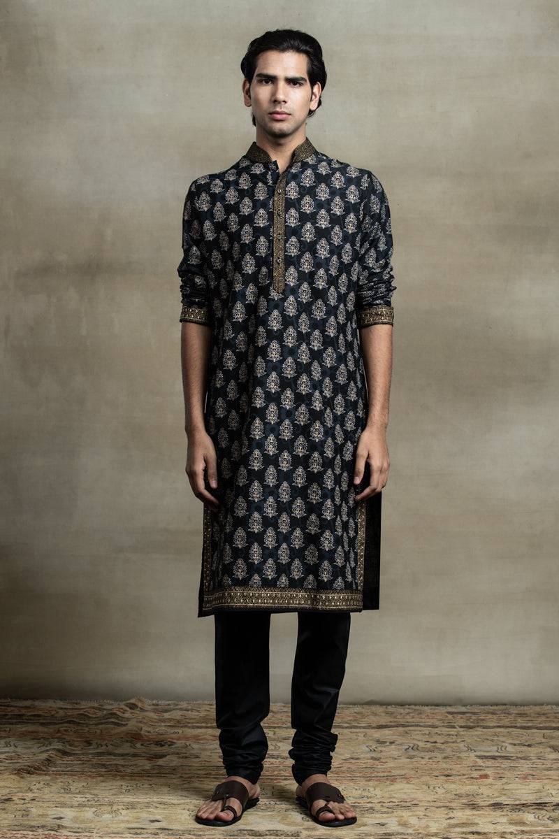 Tasva Black All Over Printed Kurta Set - India shopping
