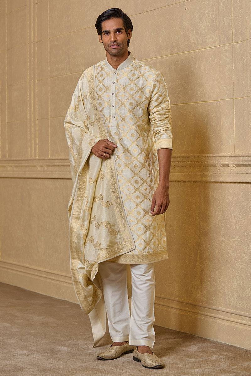 Tasva Ivory Kurta Set In Woven Zari Jacquard - India shopping