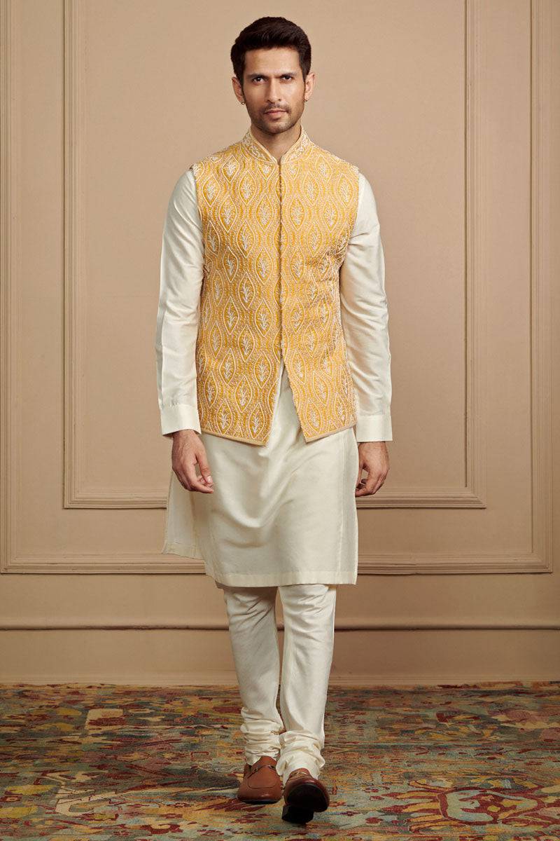 Tasva Pearl Embroidered Kurta Bundi Set - India shopping