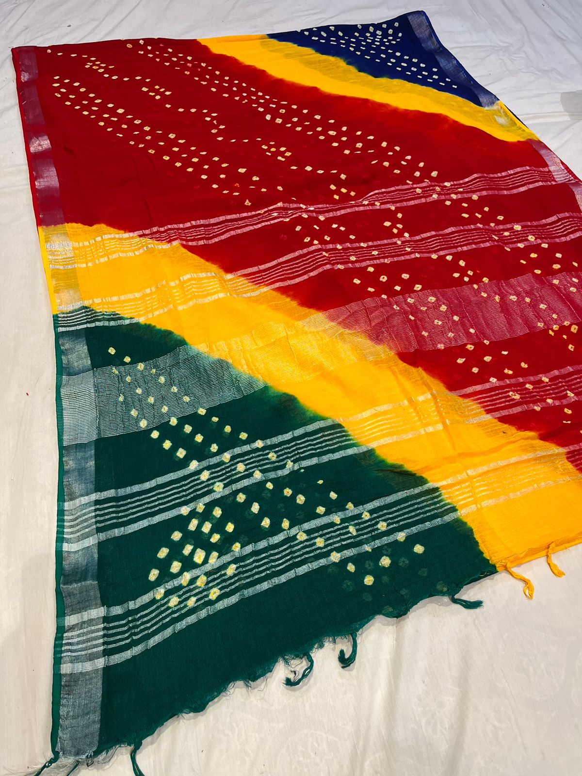 artisan-bandhani-saree-exclusives