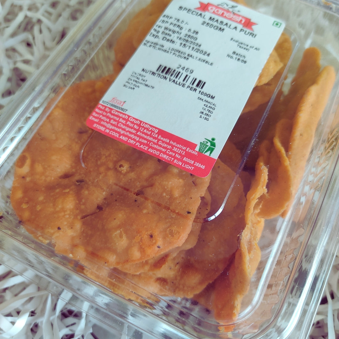 Ganesh Gruh Udyog Masala Puri - 200 gms