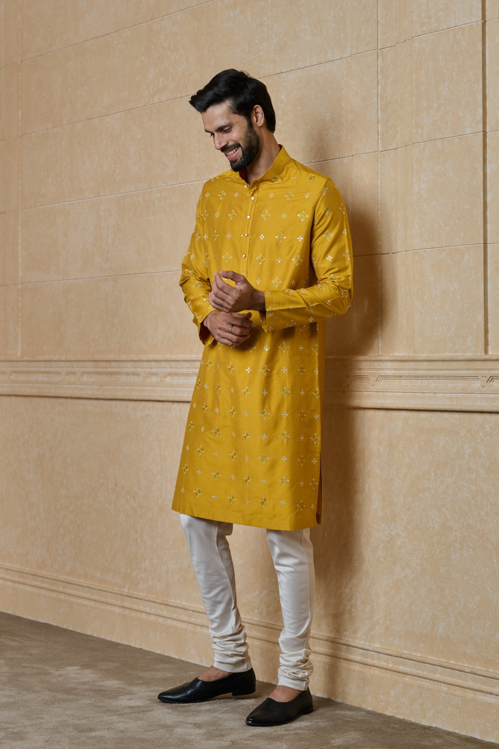 Jacquard Kurta Set With Embroidery