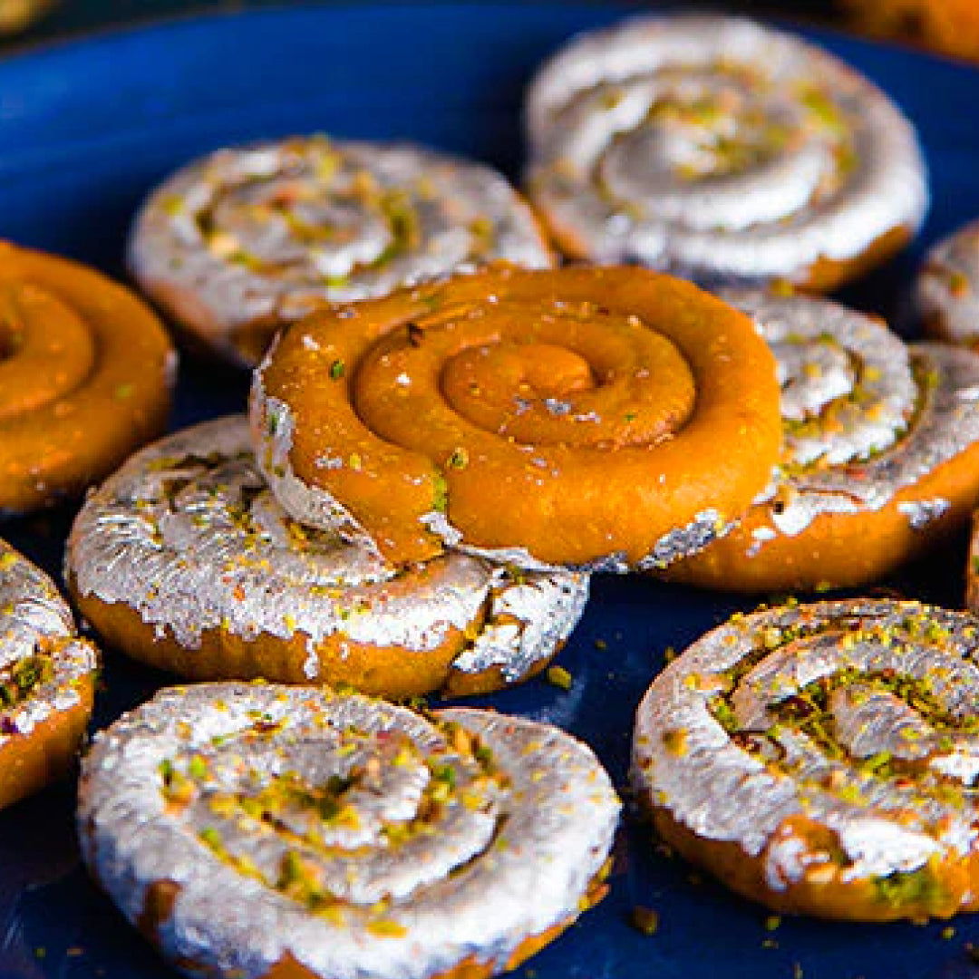 24 Carats Mithai Magic Kesariya Kaju Jalebi