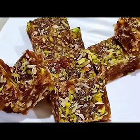 Kantilal Manilal's Gopi Sweets Khajur Pak | 500 gms