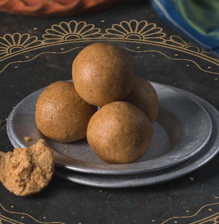 Almond House Bellam Sunni Laddu 500 gms