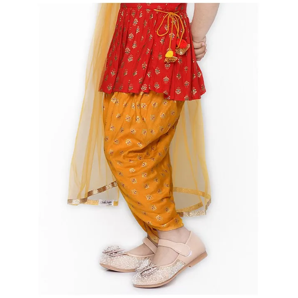 Half Sleeves Floral Motif Foil Printed & Lace Embellished Top Dhoti And Dupatta Set - India shopping