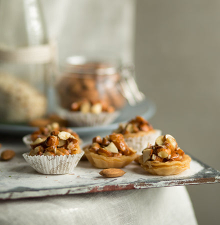 Almond House Mixed Nuts And Honey Tart 250 gms