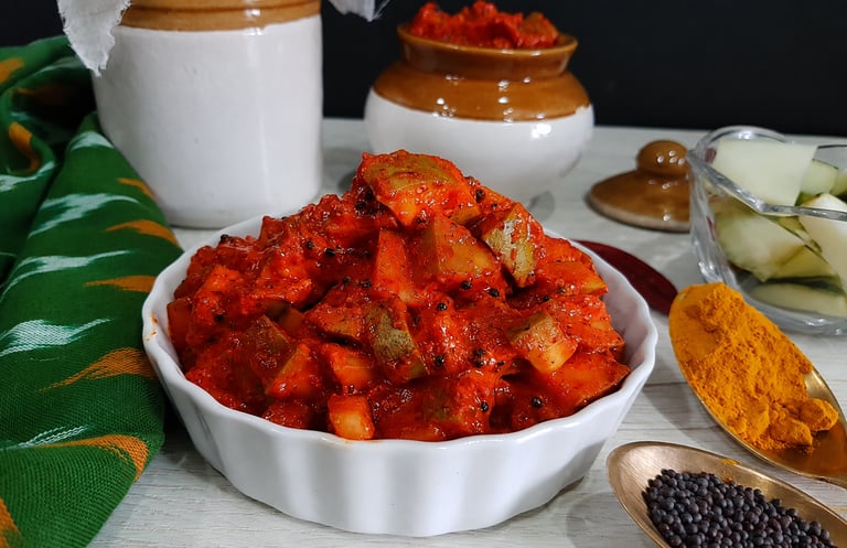 Tenali Ruchulu Cut Mango Pieces Pickle -500 gms