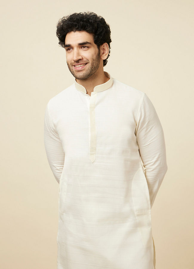 Manyawar Salt White Solid Kurta Set