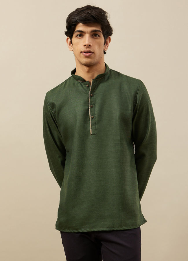 Manyawar Hunter Green Embroidered Neckline Short Kurta