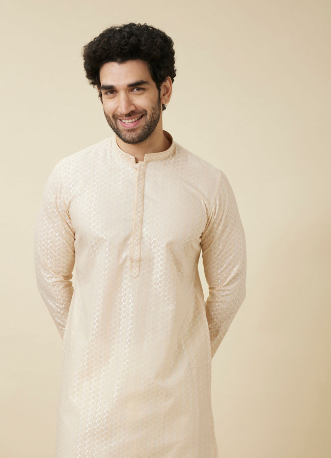 Manyawar Antique White Leaf Patterned Kurta Set