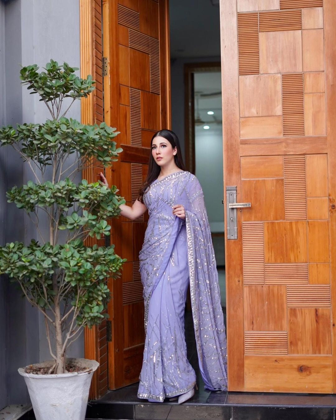 Latest Thread Aura Saree | Ready To Wear