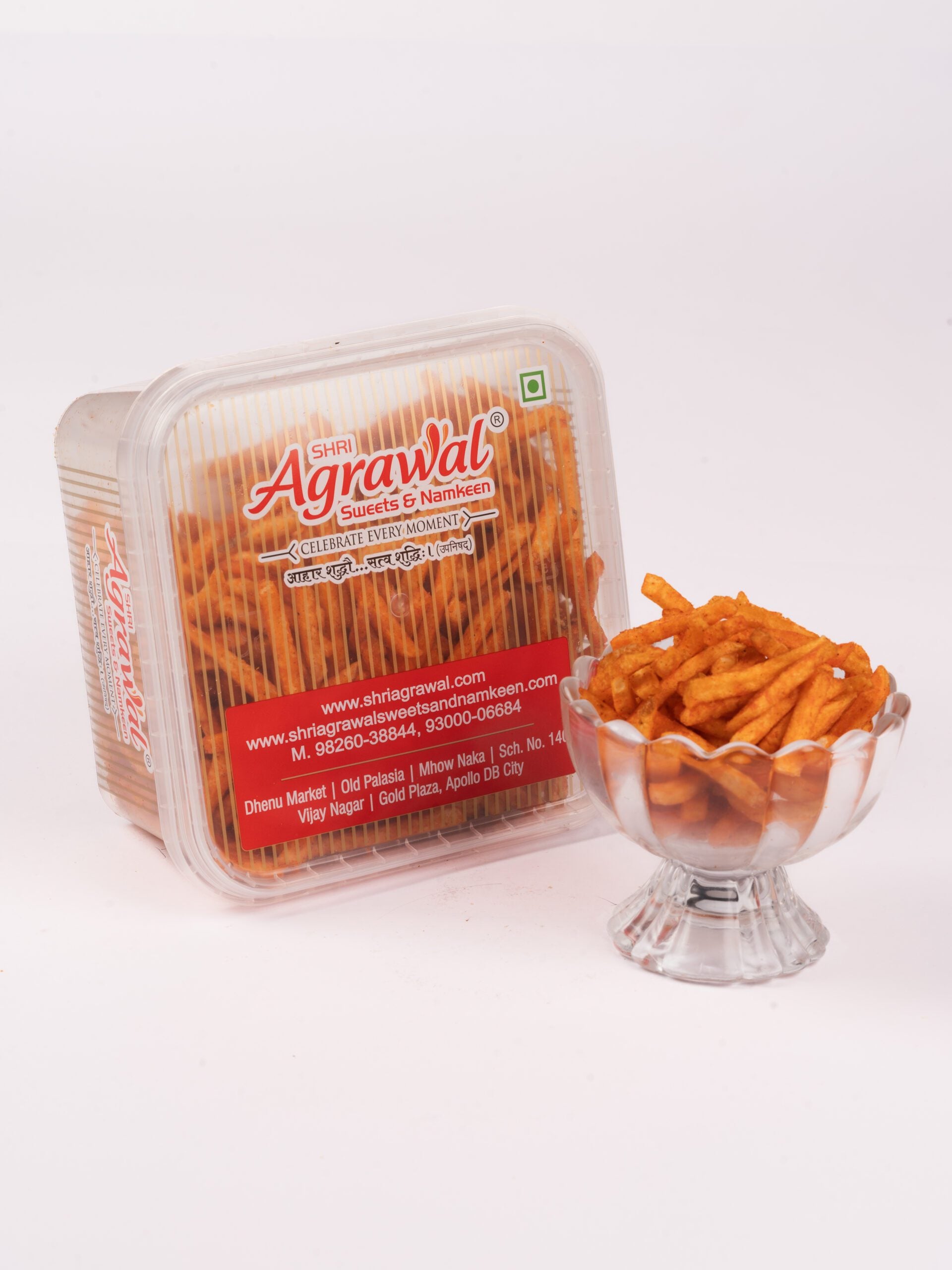 Shri Agrawal Sweets & Namkeen Red Chilli Aaloo Laccha - 400 gms