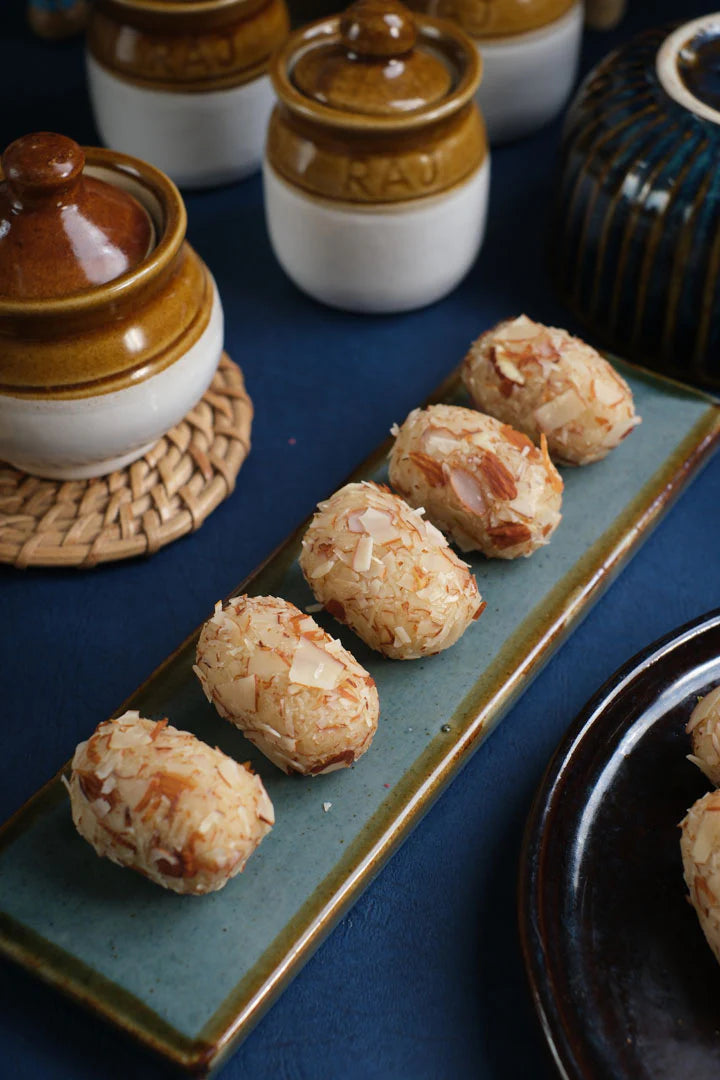 Pothgaal Sweet Badam Honey Roll - 500 gms