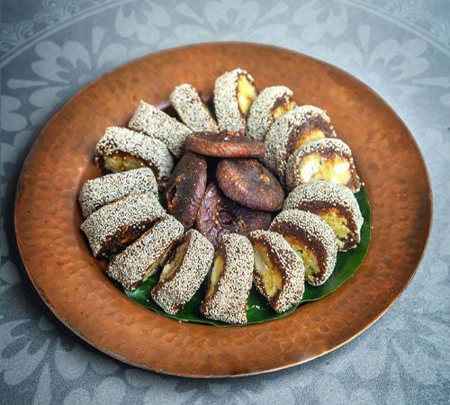 Bhagat Kaju Anjeer Roll - 500gms