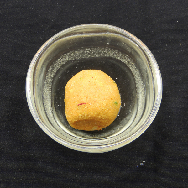 Bhanwarilal Besan Laddu