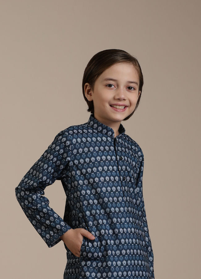 Manyavar-Boys-Dark-Blue-Buta-Patterned-Kurta-Set