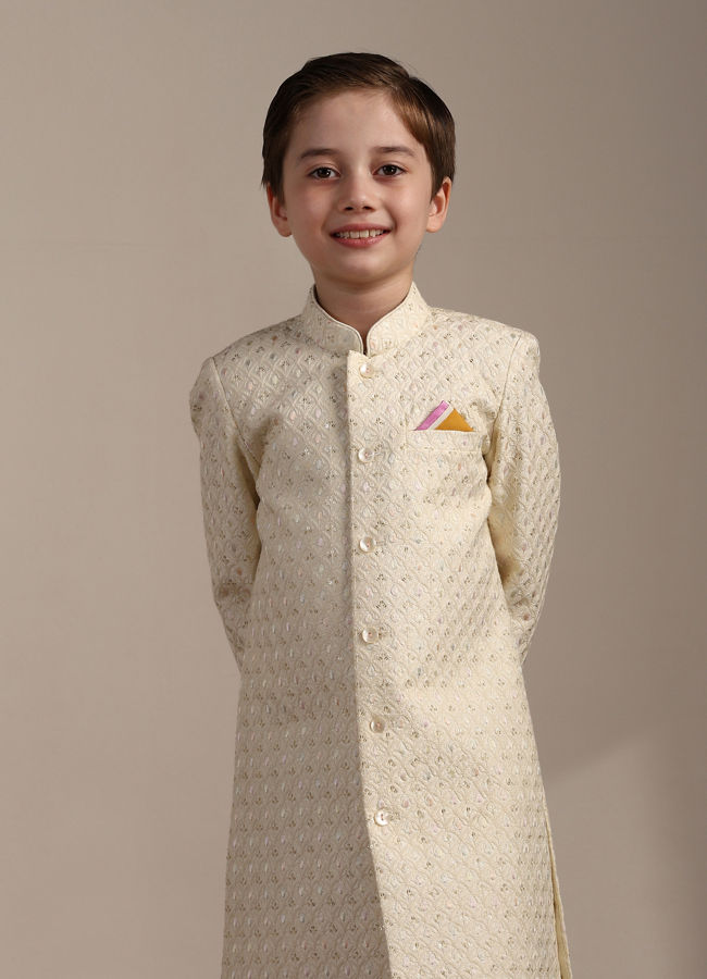 Manyavar-Boys-Cream-White-Scallop-Patterned-Sequined-Indo-Western-Jacket