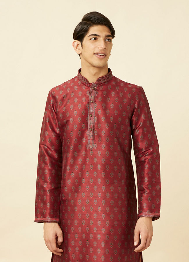 Manyawar Velvet Red Floral Patterned Kurta Set