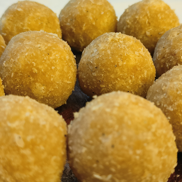 Gud 4 gut Coconut Gondhd Laddu Khopra laddo - 500 gms