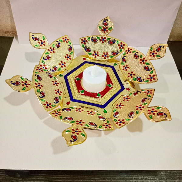 Folding Diya Holder