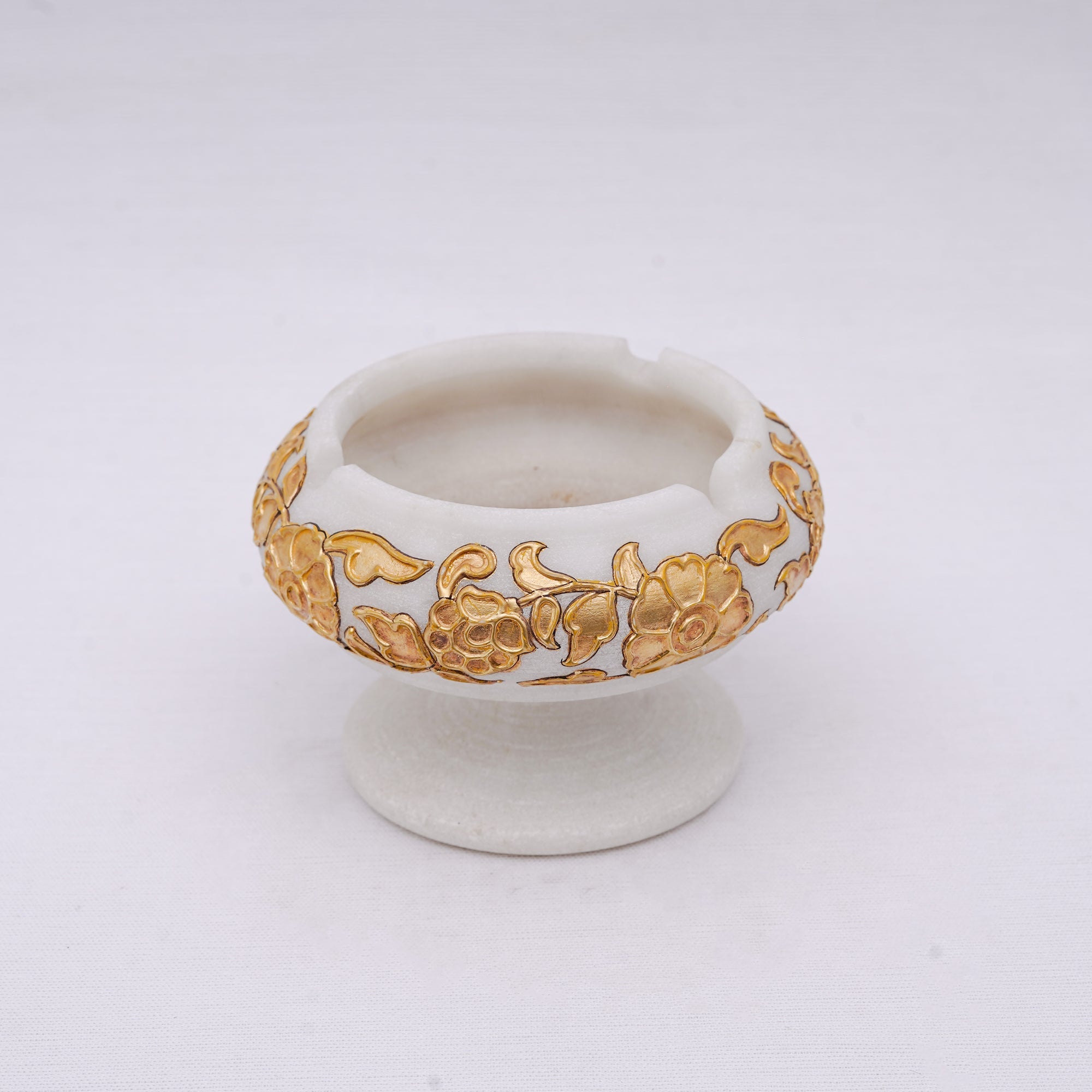 White Marble Ash Tray Round shaped Minakari Handpainted Ash Tray - 4 x 3 x 3 inches