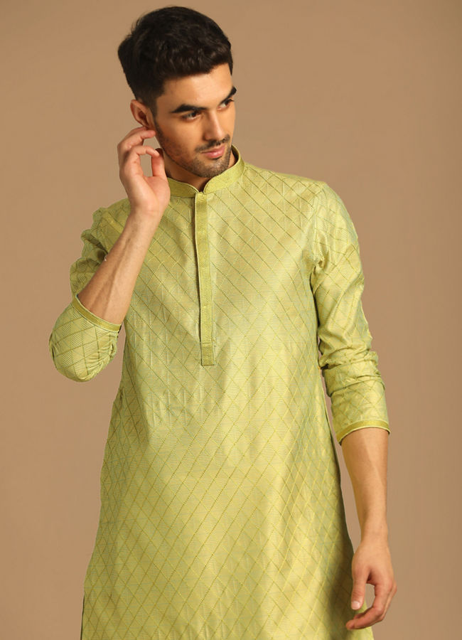 Manyawar Classy Green Kurta Set