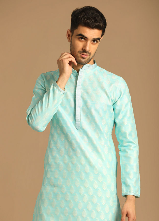 Manyawar Peppy Blue Kurta Set