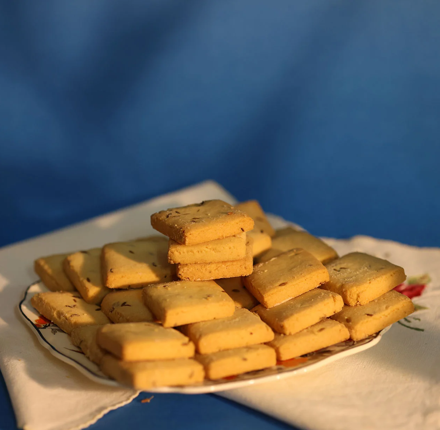 Dotivala Bakers & Confectioners Jeera Biscuits 500 gms