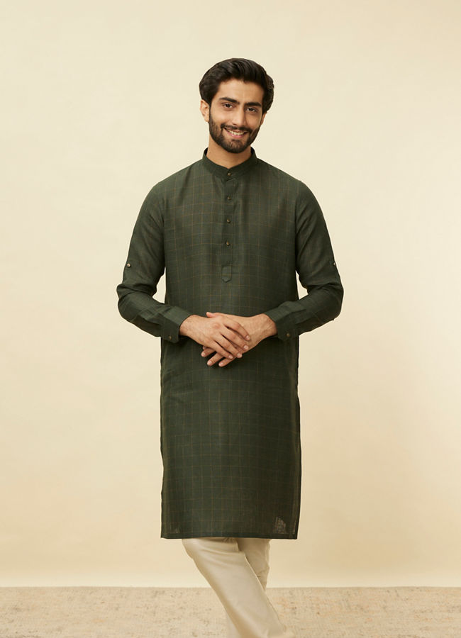 Manyawar Dark Green Square Grid Printed Kurta