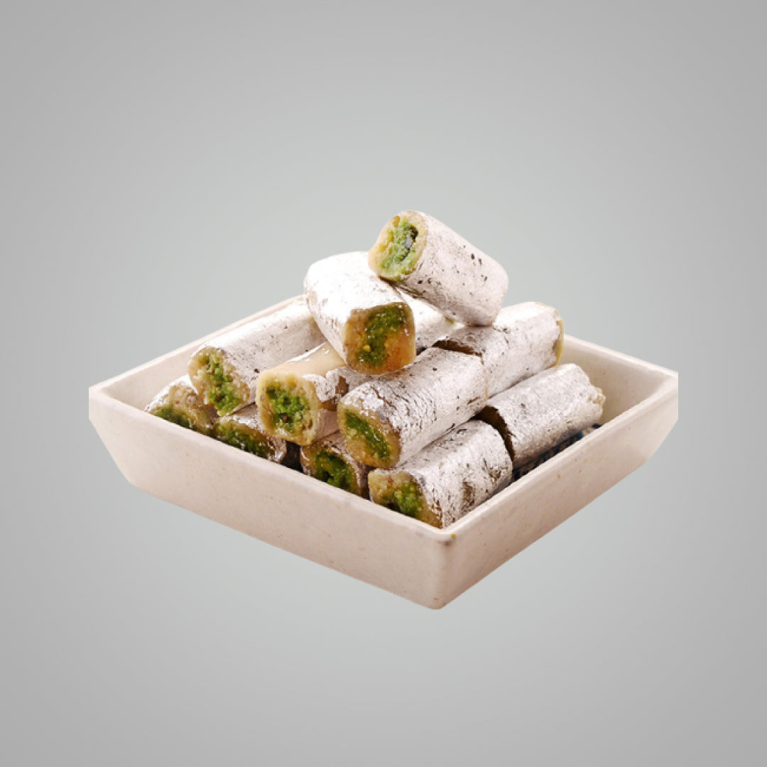 Kandoi Bhogilal Mulchand Kaju Pista Roll