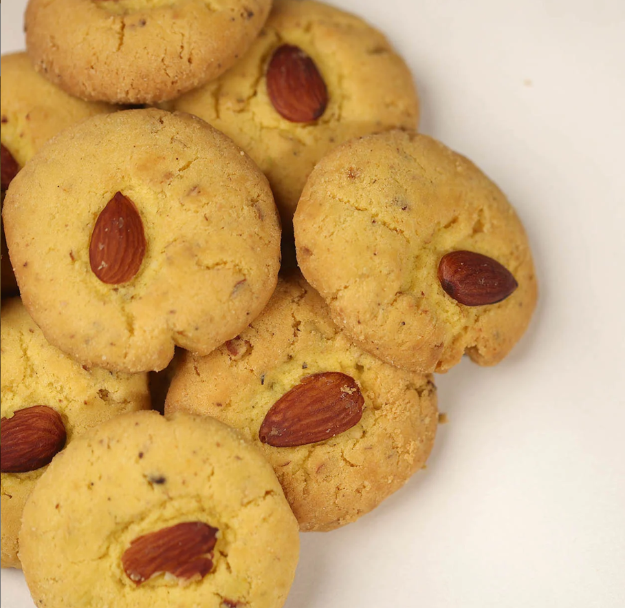 Dotivala Bakers & Confectioners Kesar Badam Pista Nankhatai 500 gms