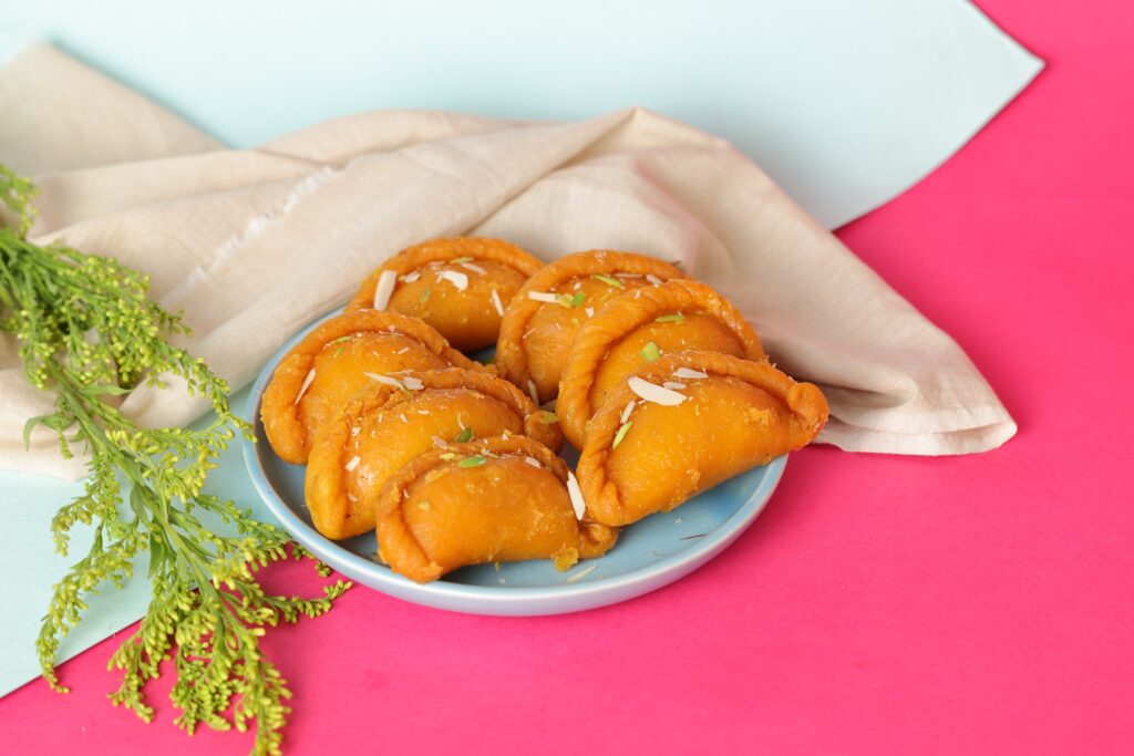 Bharat Sweets Kesari Dryfruit Gujiya-  500 gms