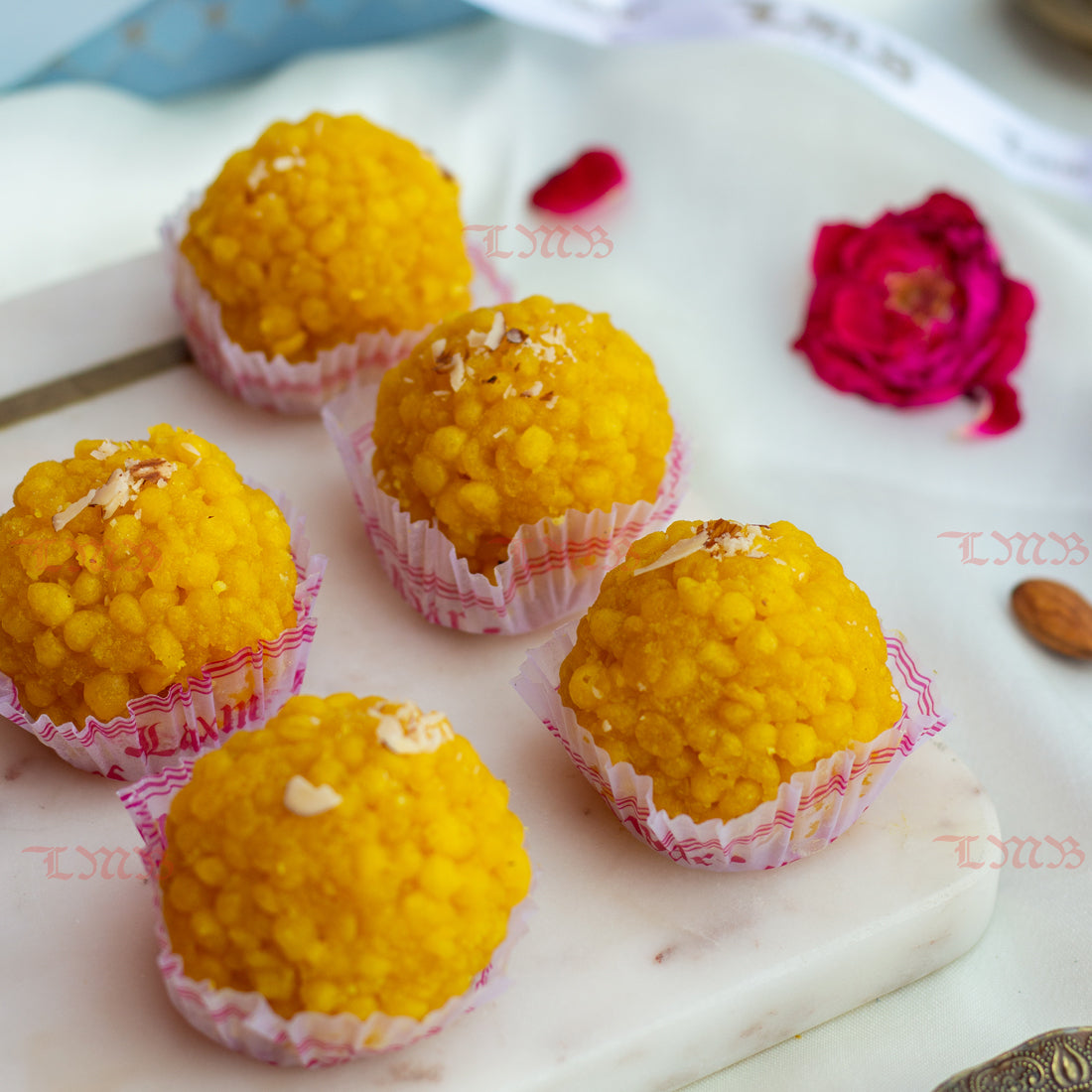 Laxmi Misthan Bhandar Chogani Laddu