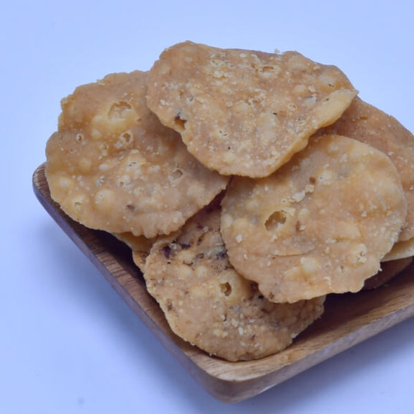 Laxmi Namkeen Gol Puri