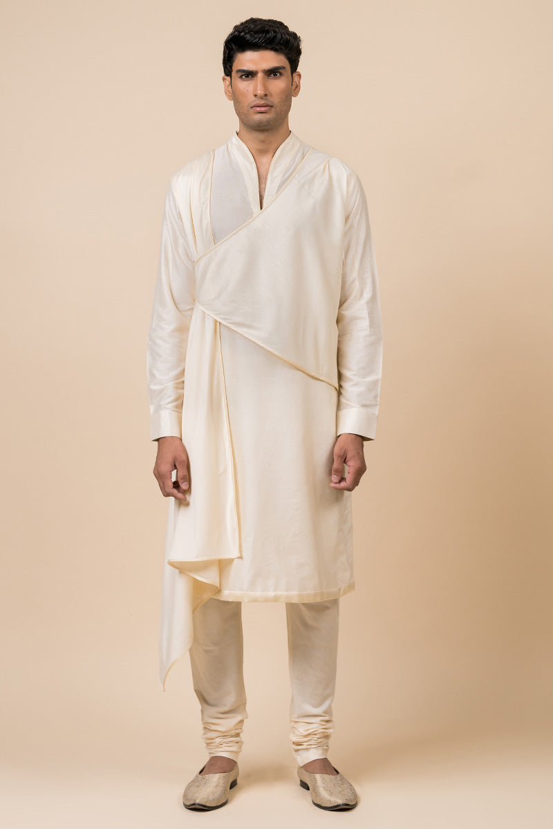 Kurta Set With Asymmetrical Drape