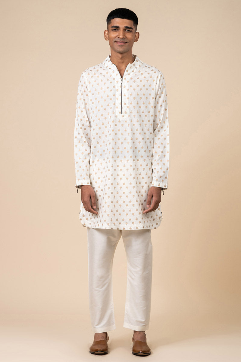 Ivory Printed Kurta Set With Zipper Placket