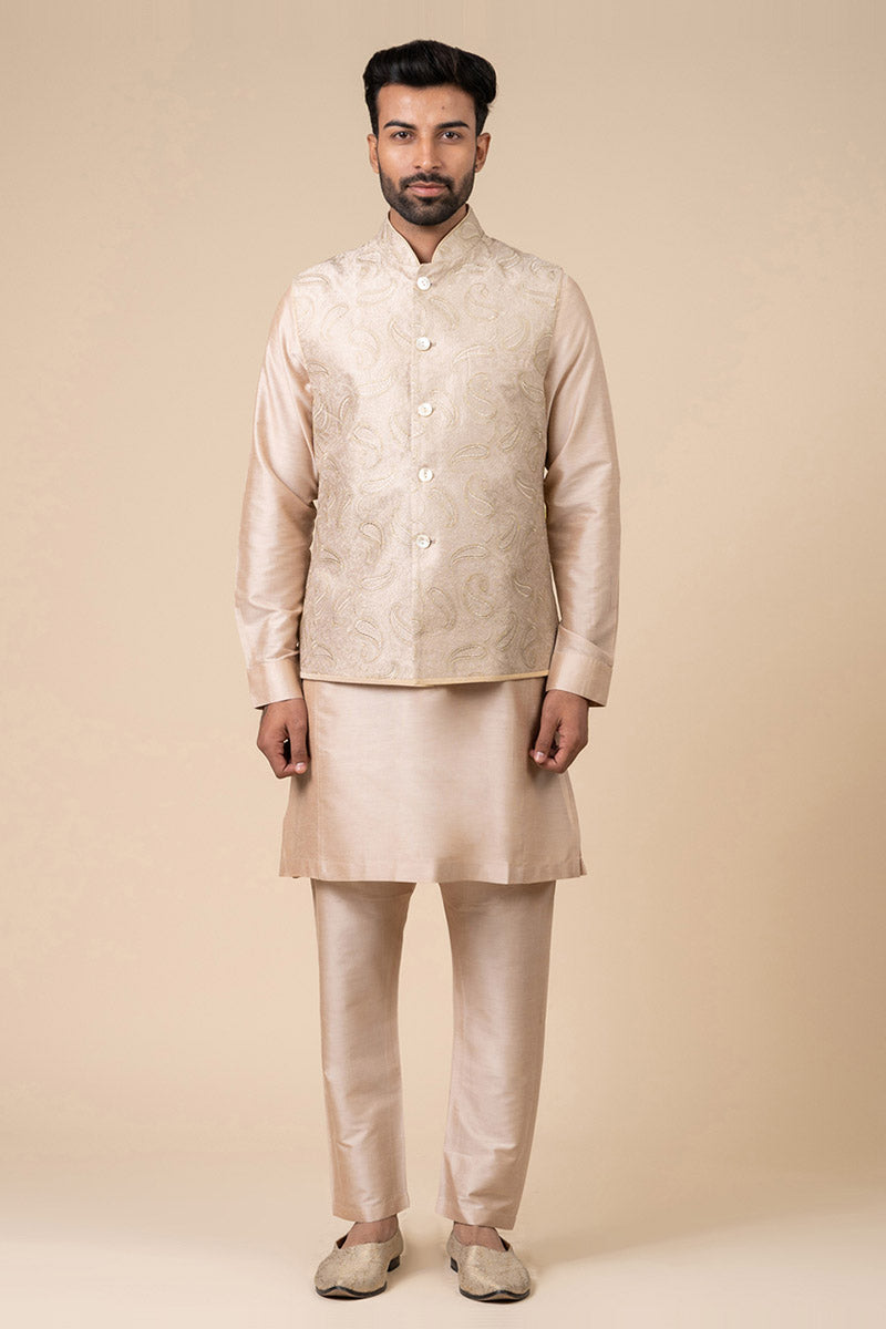 Paisley Embroidered Kurta Bundi Set