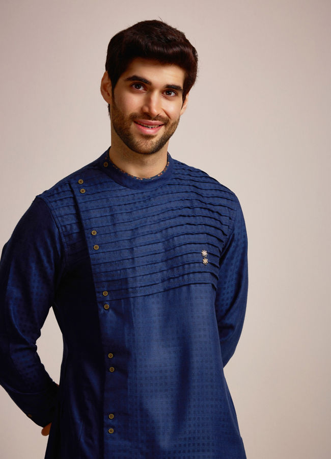 Manyawar Sophisticated Blue Chequred Kurta