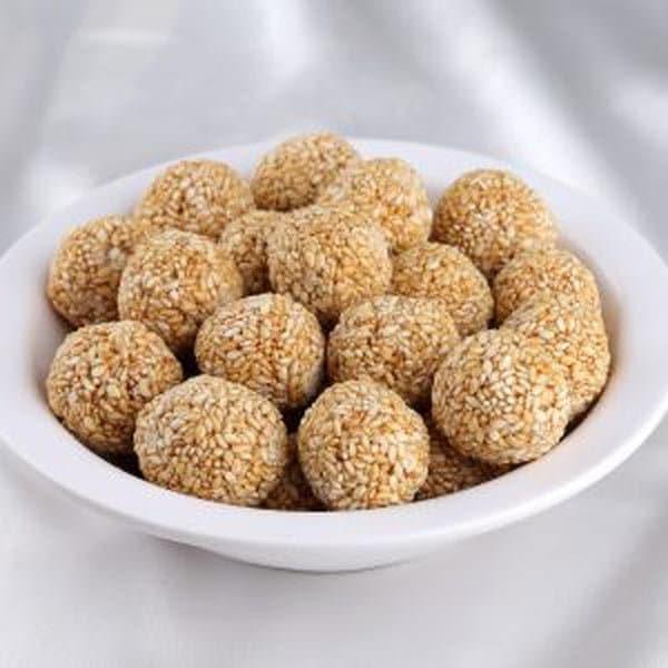 Om Namkeen Till Laddu - Nutty Sweet Delight