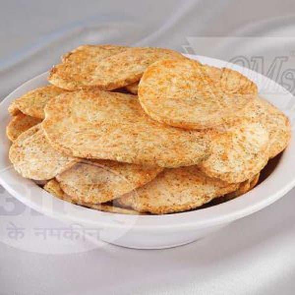 Om Namkeen's Red Moti Chips