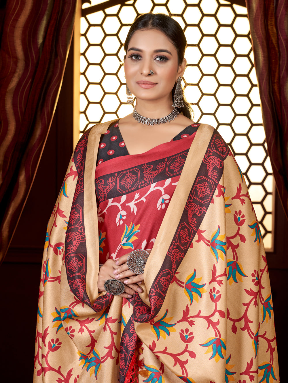 Scarlet Harmony: Red Floral Pashmina Saree & Shawl - India shopping