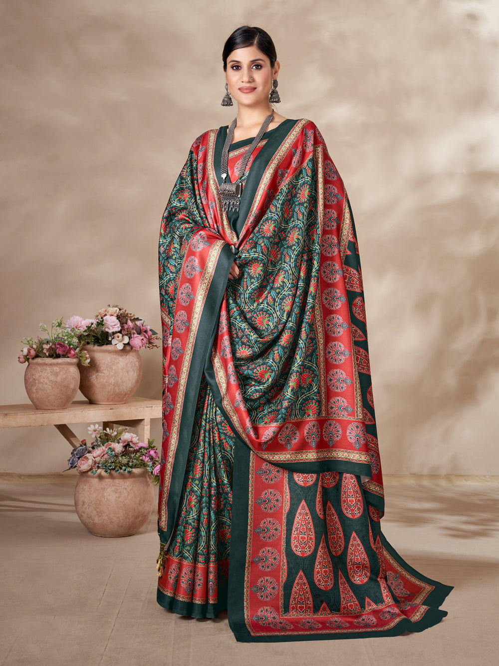 Elegant Heritage: Grand Pashmina Saree & Shawl Set