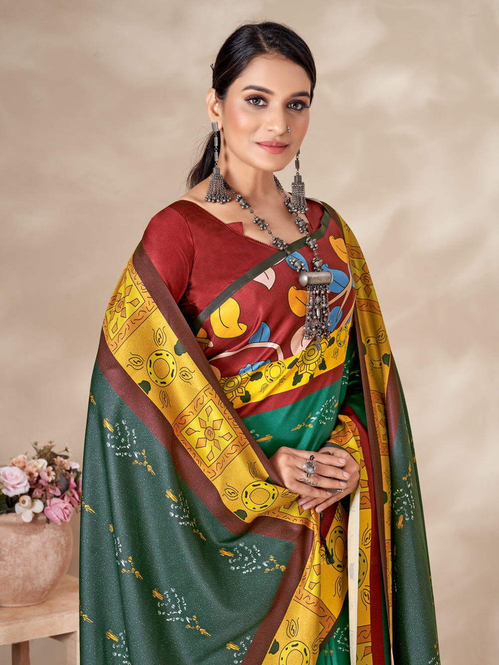 Ethereal Hues: The Artistic Pashmina Saree & Shawl Set