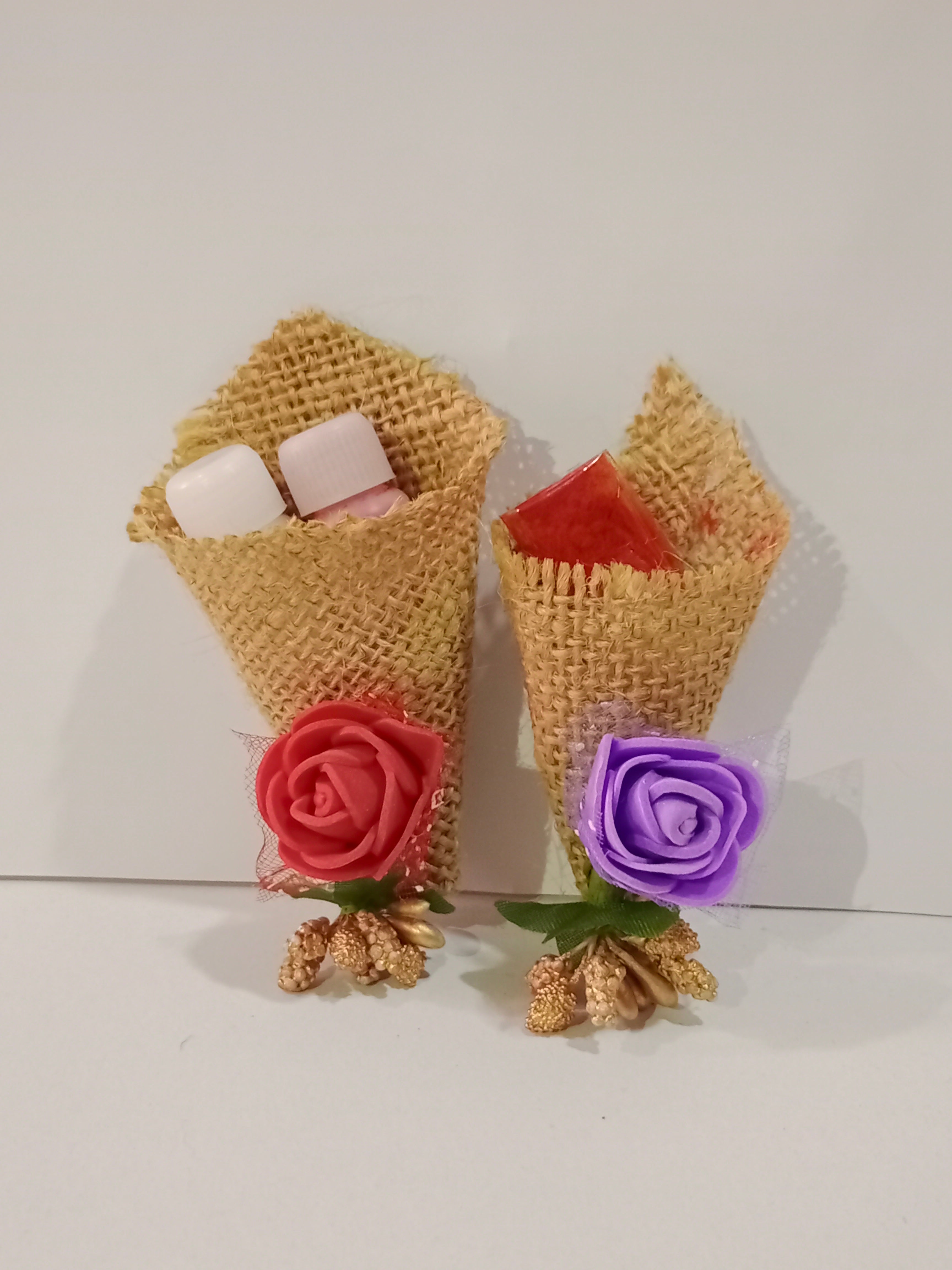 Nilanchal Handicraft Rolichawal Hamper - Set of 6                                               Code - RCH06