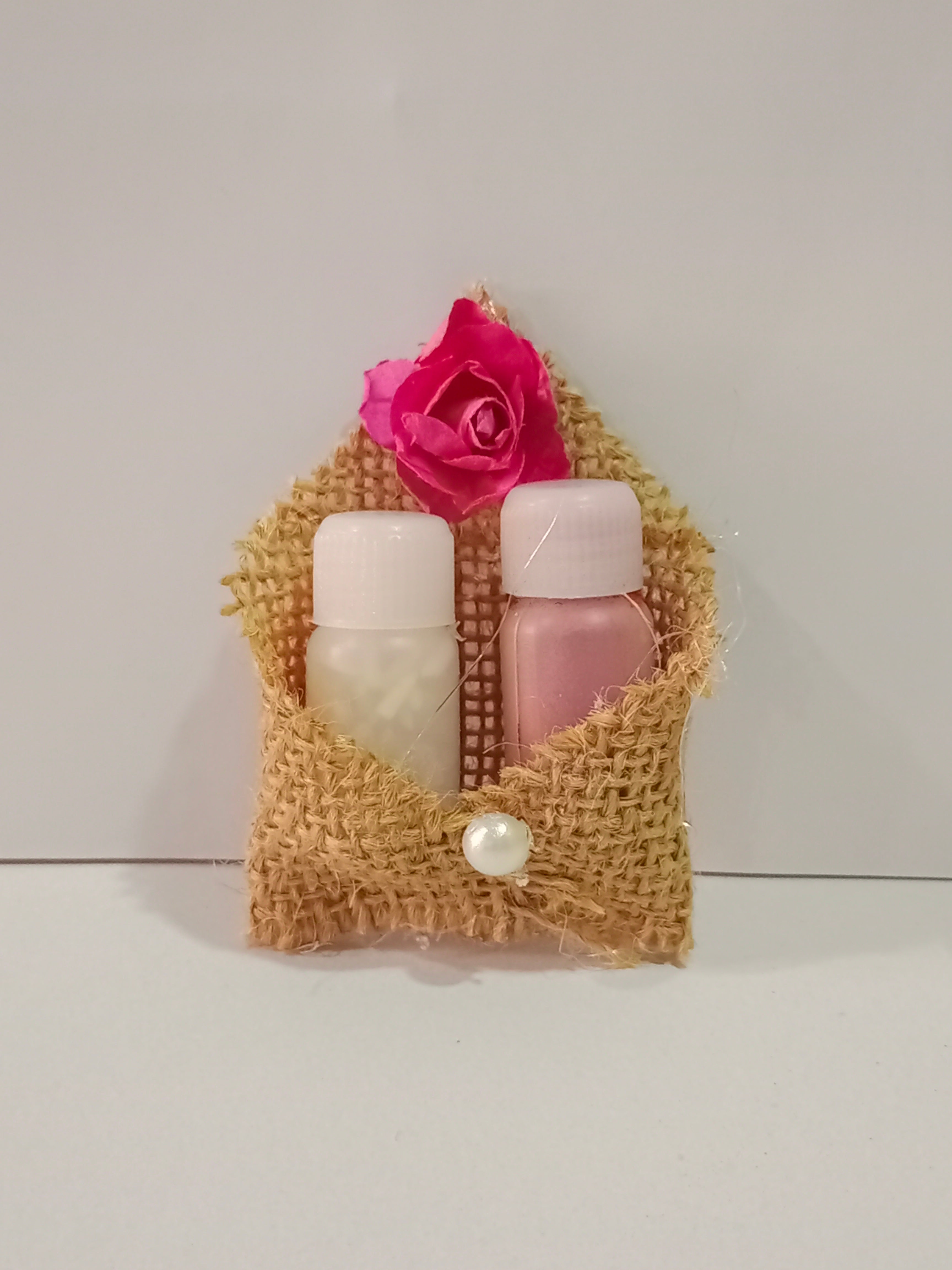 Nilanchal Handicraft Rolichawal Hamper - Set of 6                                               Code - RCH06