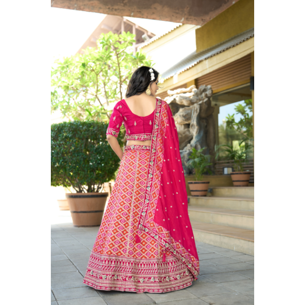 Regal Weaves | Jacquard Viscose Bridal Lehenga Set | Ready To Wear| Code-5041