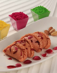 Kandoi Bhogilal Mulchand Rose Gujjiya | 500 gms