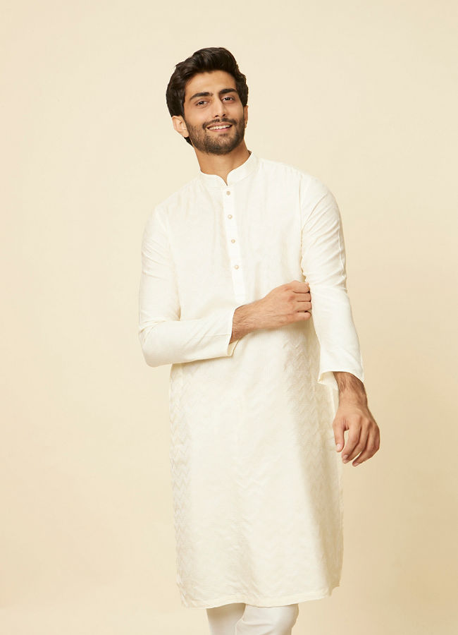 Manyawar Cream Ikat Patterned Kurta Set